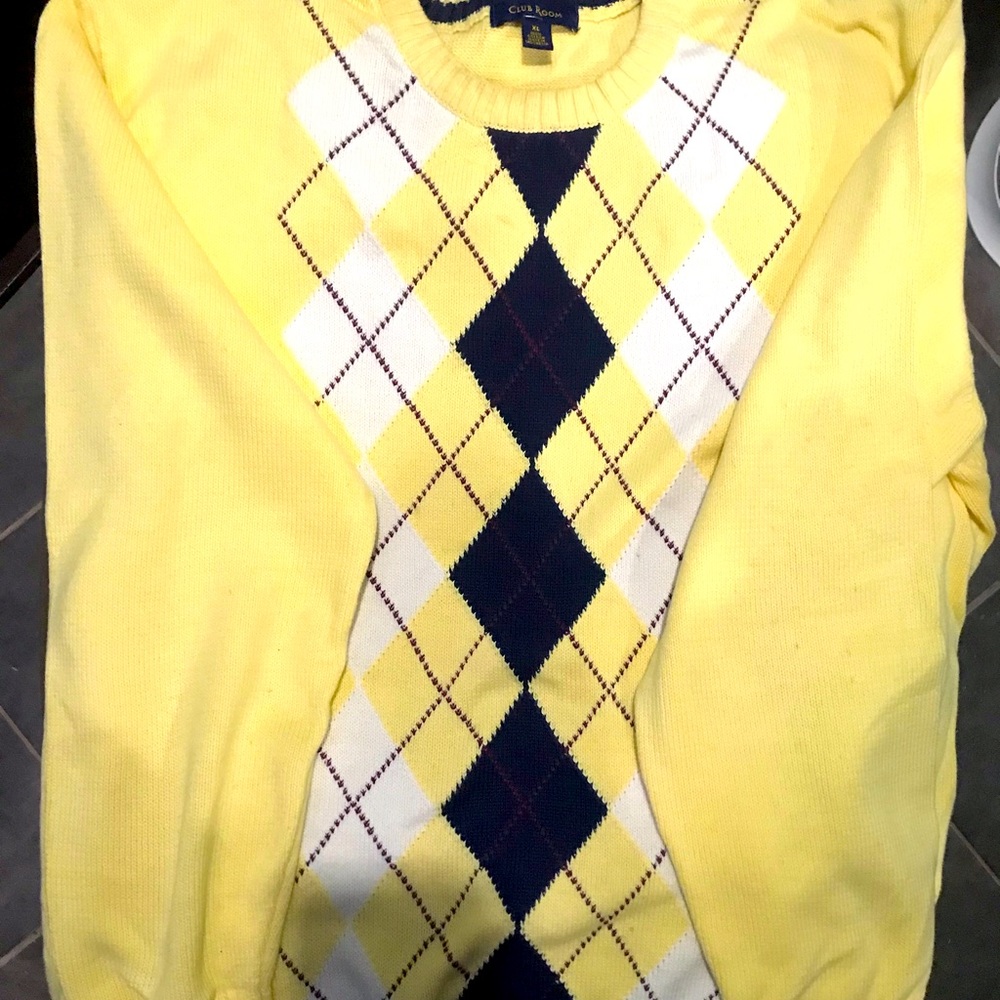 Yellow white and blue club room extra large sweater